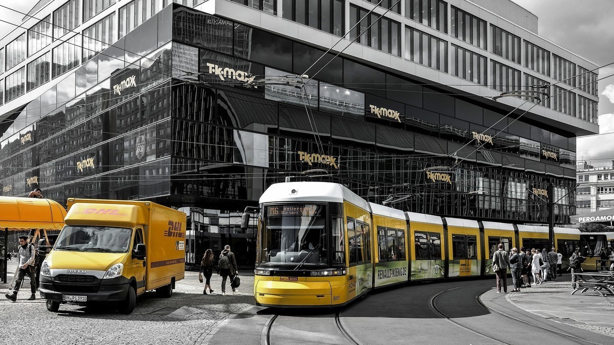 Mobilität & Verkehr in Wesel – Anbindung, Parken und ÖPNV im Überblick